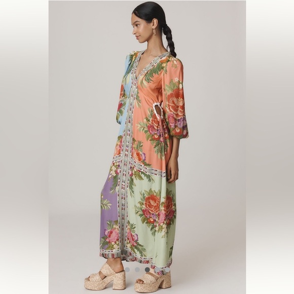 💃🏻RARE💃🏻 Farm Rio x Anthropologie Long-Sleeve V-Neck Maxi Dress size M. - Picture 3 of 12
